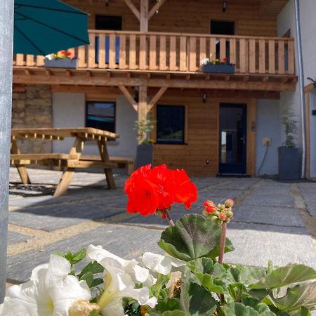 Grange Nere Le Clos Des Ours Matemale Bagian luar foto